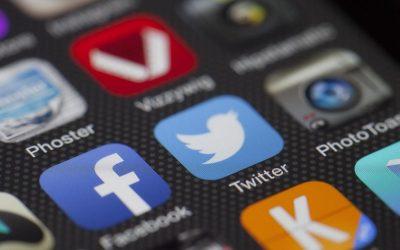 Apple was right not to run a social network